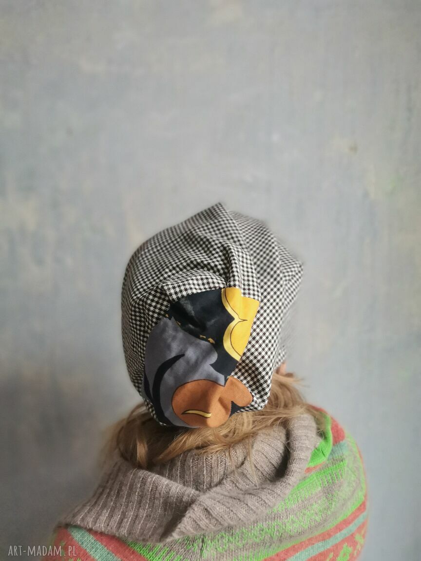 Czapka w kratę folk boho smerfetka z podszewką - rozmiar M 58-59 cm