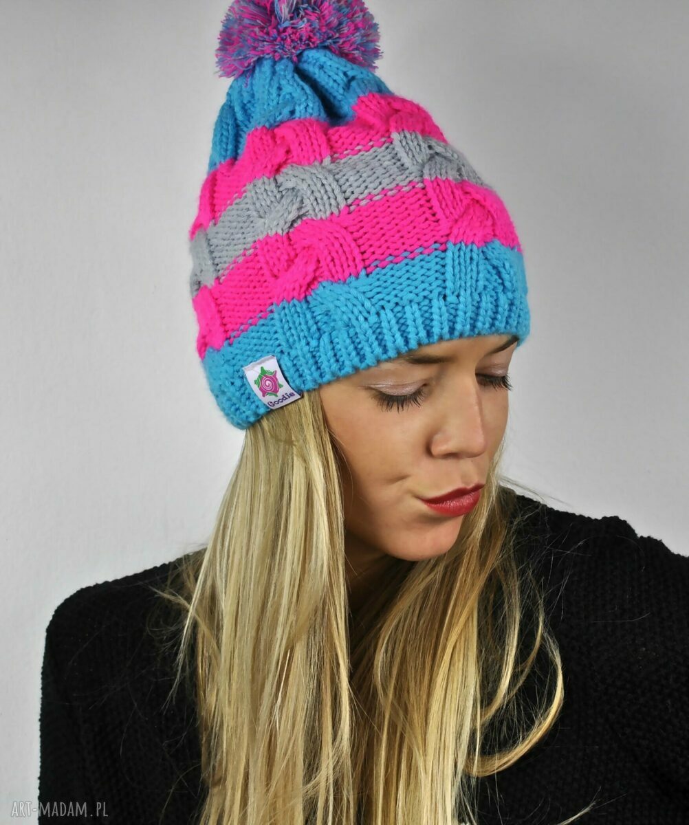Czapka warkocz Goodie - stripes