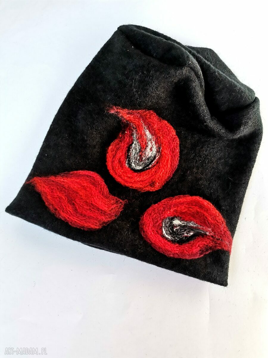 Ciepła czapka wełniana handmade na podszewce - czarna, rozmiar uniwersalny