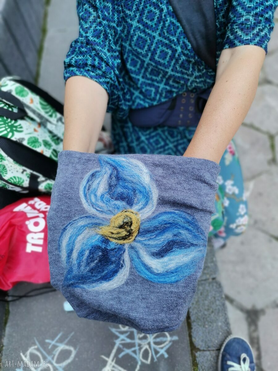 czapka wełniana handmade-czapka handmade na podszewce, rozmiar uniwersalny, wełniana, filcowana weł