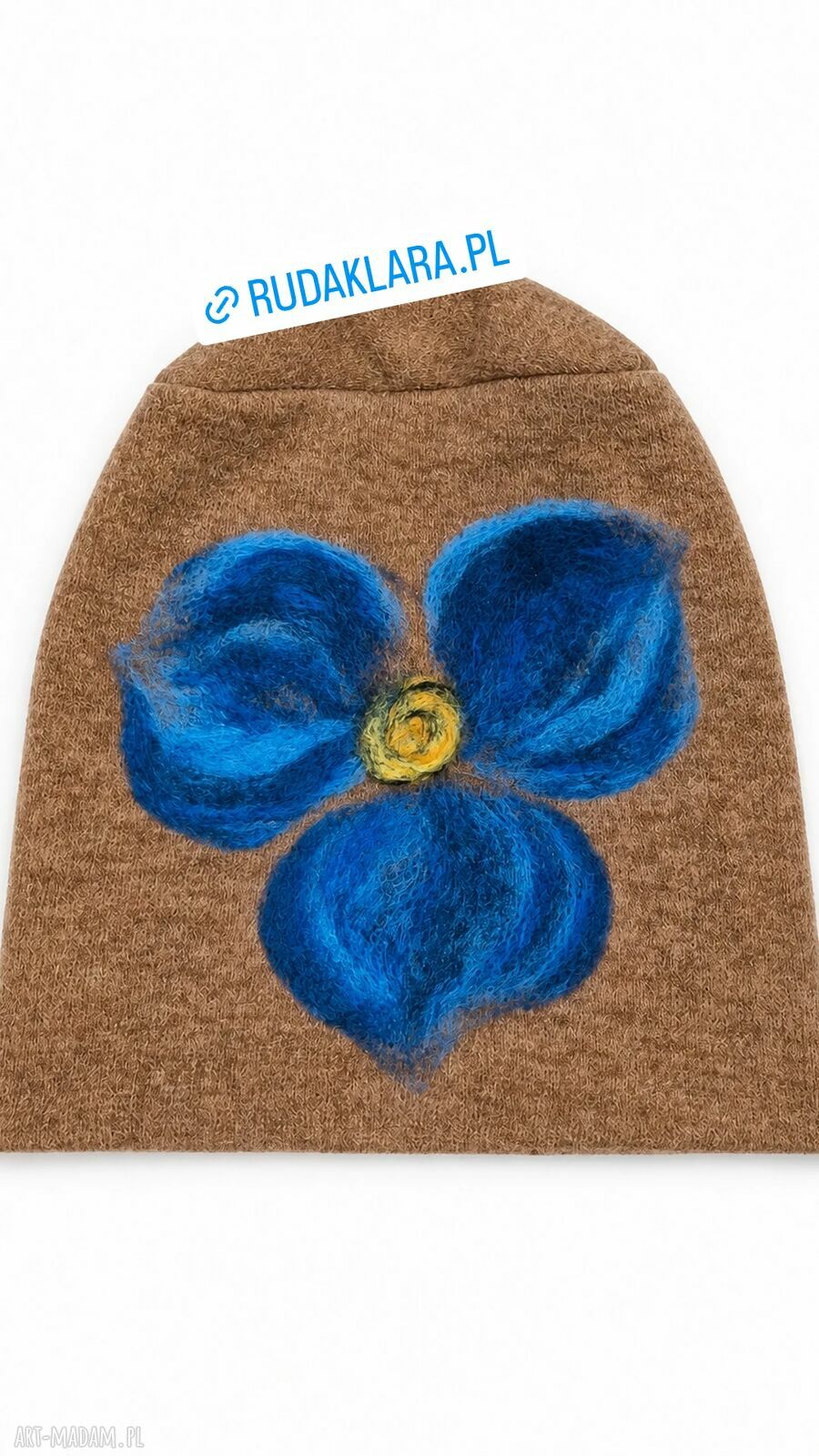 Ruda filcowana czapka wełniana handmade w kwiaty
