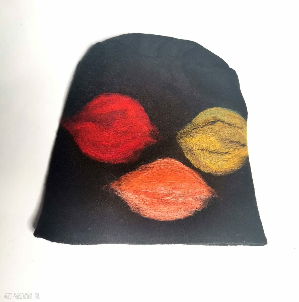 Czapka wełniana filcowana w kwiaty - zimowa, handmade na podszewce (rozmiar uniwersalny)