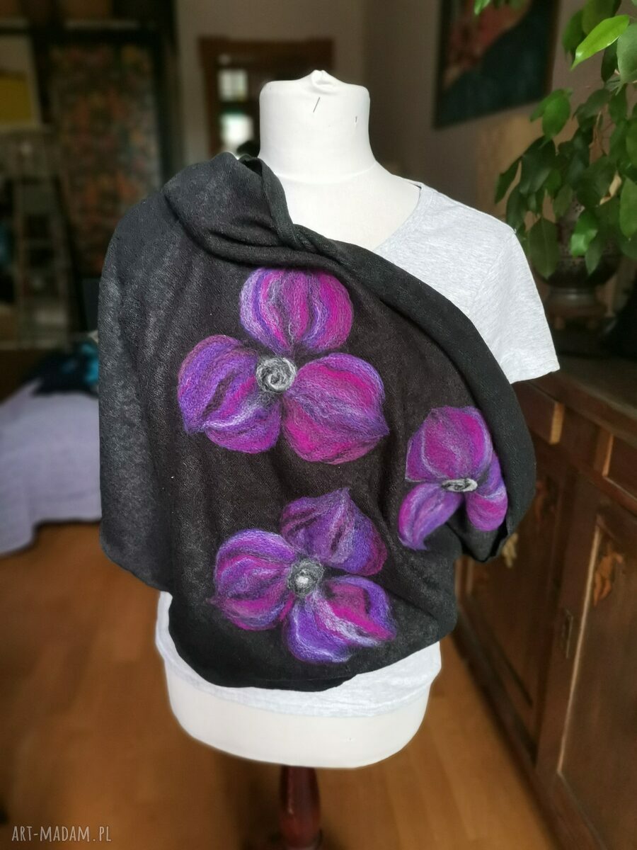 Czapka wełniana handmade Frida folk - filcowana merino na podszewce (rozmiar uniwersalny)
