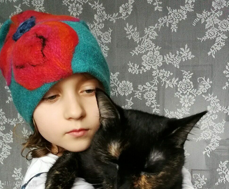 Ciepła czapka wełniana dla dziewczynki w kwiaty - na podszewce, 54-55 cm