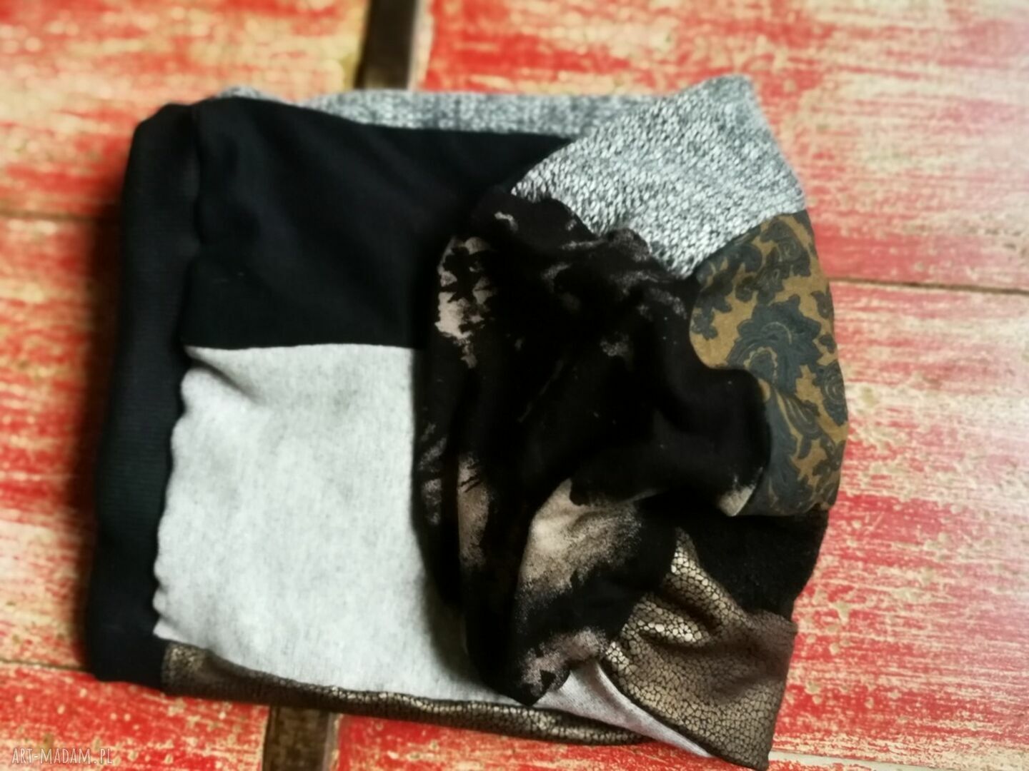 Czapka wiosenna damska patchworkowa na podszewce - etno folk