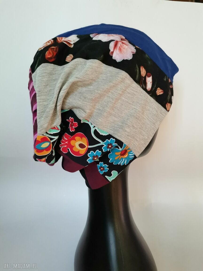 Czapka wiosenna patchworkowa na podszewce w stylu boho i folk