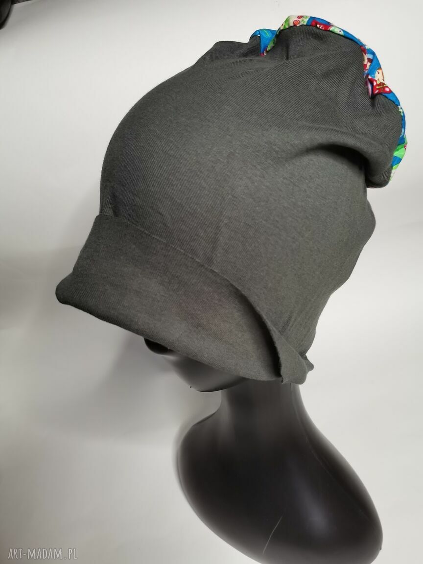 Kolorowa czapka wiosenna oversize bez podszewki - boho na rower, surowe brzegi