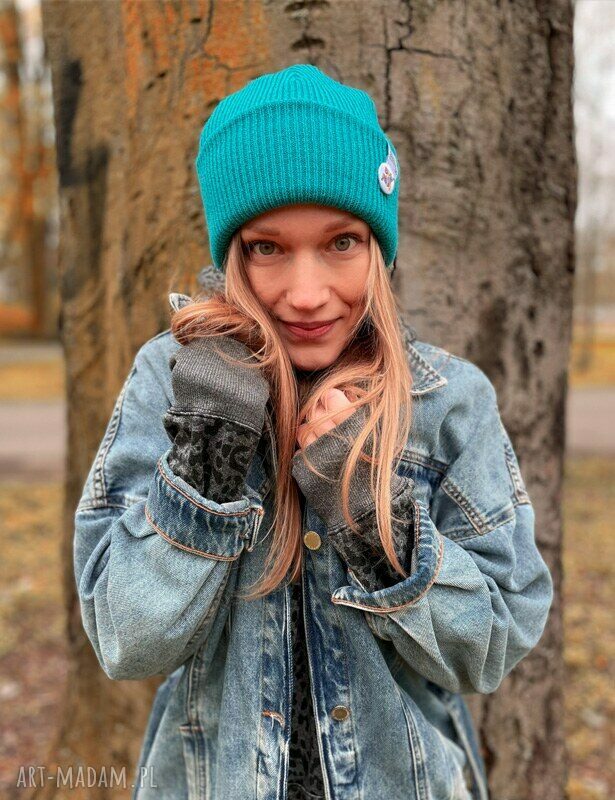 Czapka Wywijana Dwustronna Logo - Turkusowa Beanie Handmade