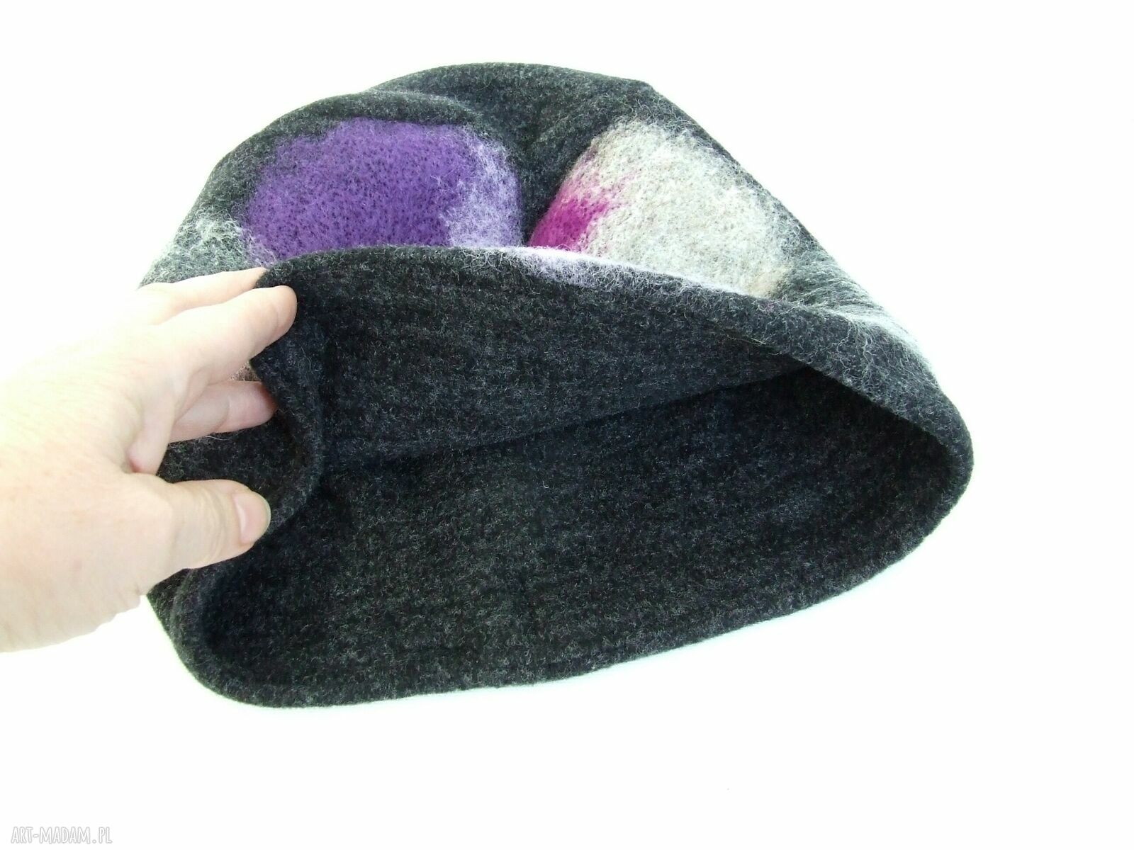 Podgląd projektu czapki handmade na zamówienie