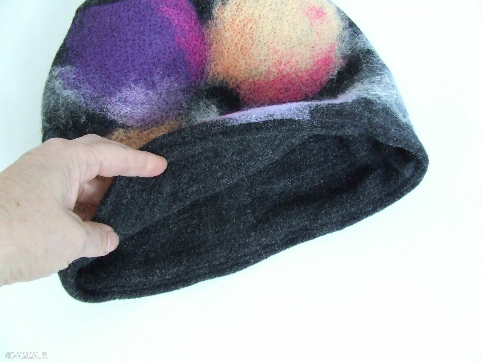 Podgląd projektu czapki handmade na zamówienie