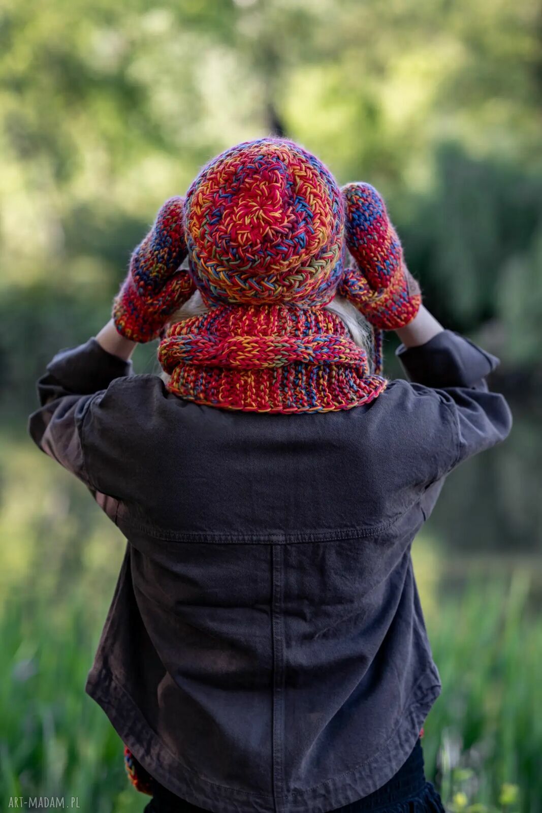 Czapka merino 100% Explorer - przygaszone czerwienie