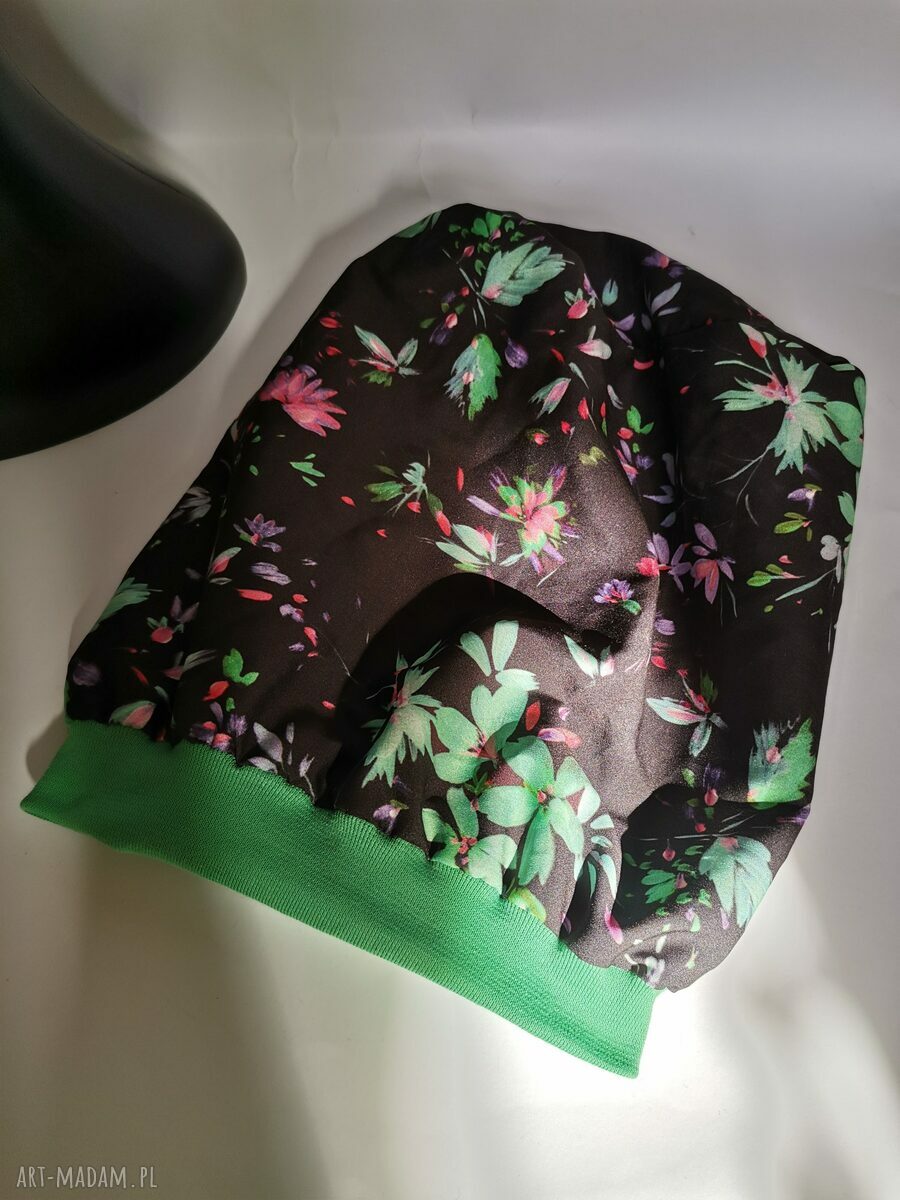 Etno-boho czapka z frędzlami na podszewce - rozmiar uniwersalny