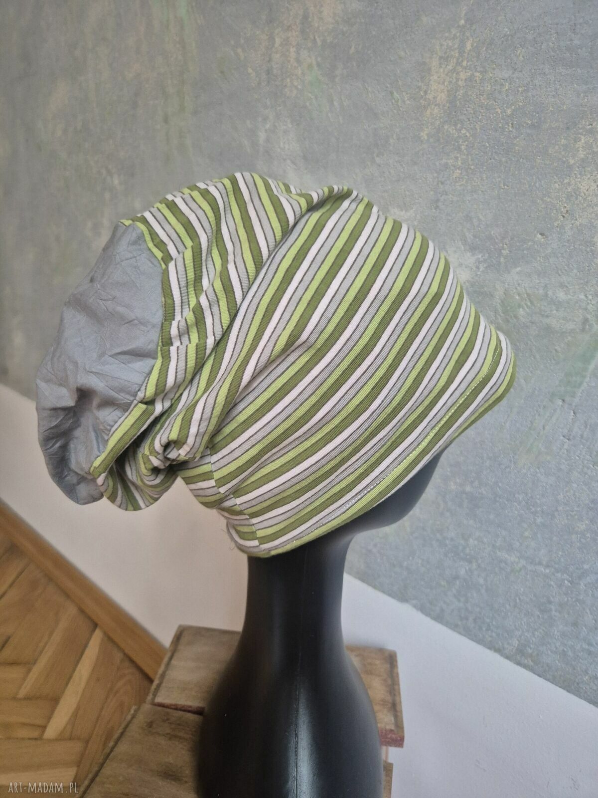 Zielona czapka boho w paski - Smerfetka na podszewce (rozm. M 56-57 cm)
