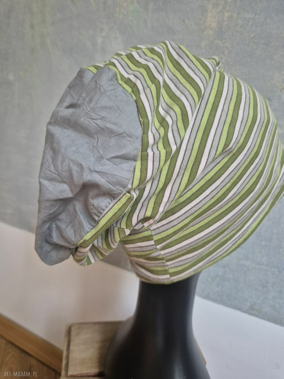 Zielona czapka boho w paski - Smerfetka na podszewce (rozm. M 56-57 cm)