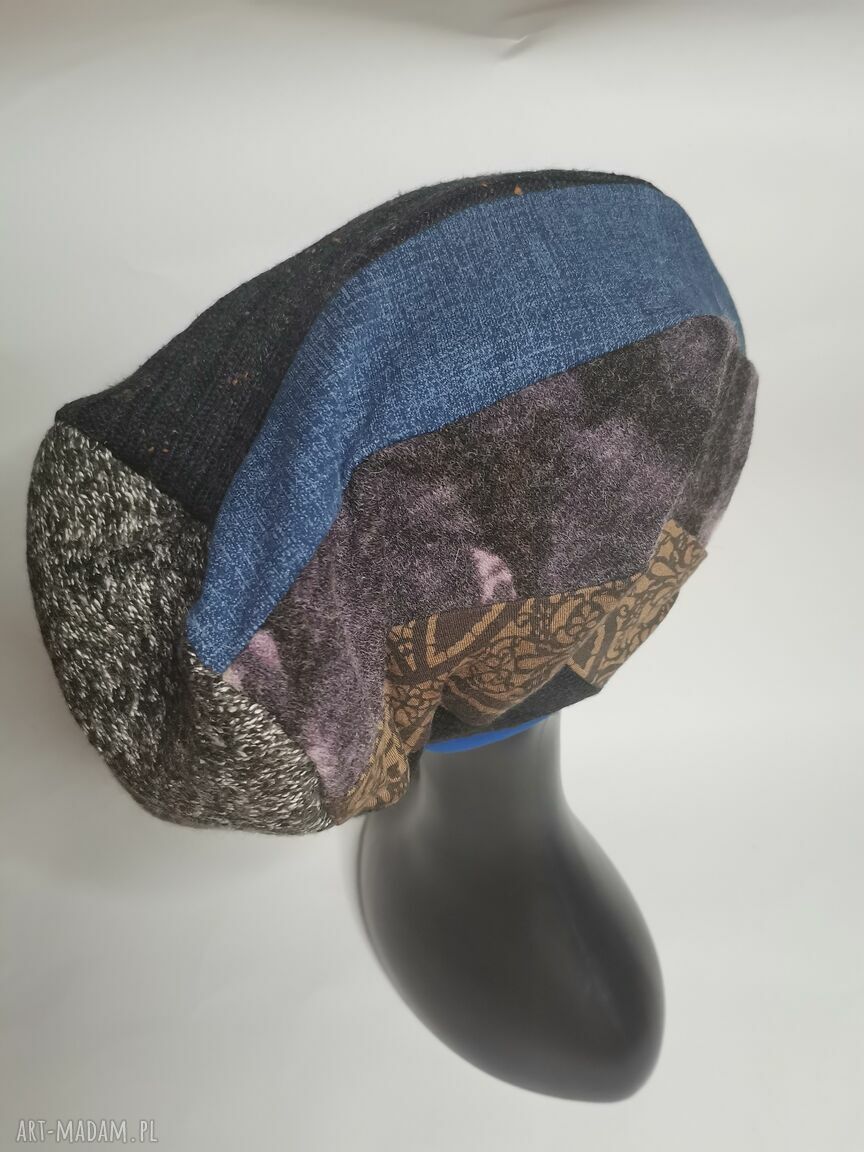 Czapka damska patchworkowa boho - kolorowe frędzle na podszewce (rozmiar uniwersalny)