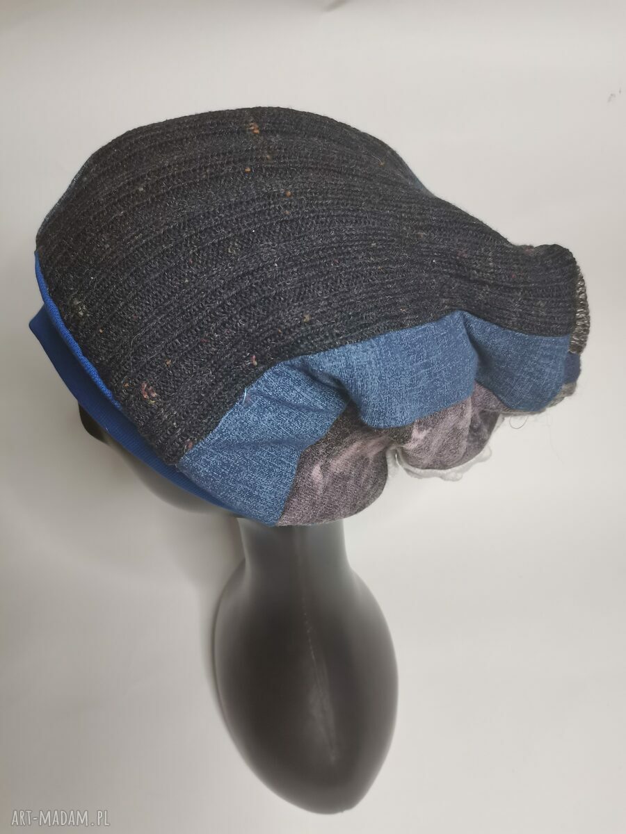Czapka damska patchworkowa boho - kolorowe frędzle na podszewce (rozmiar uniwersalny)