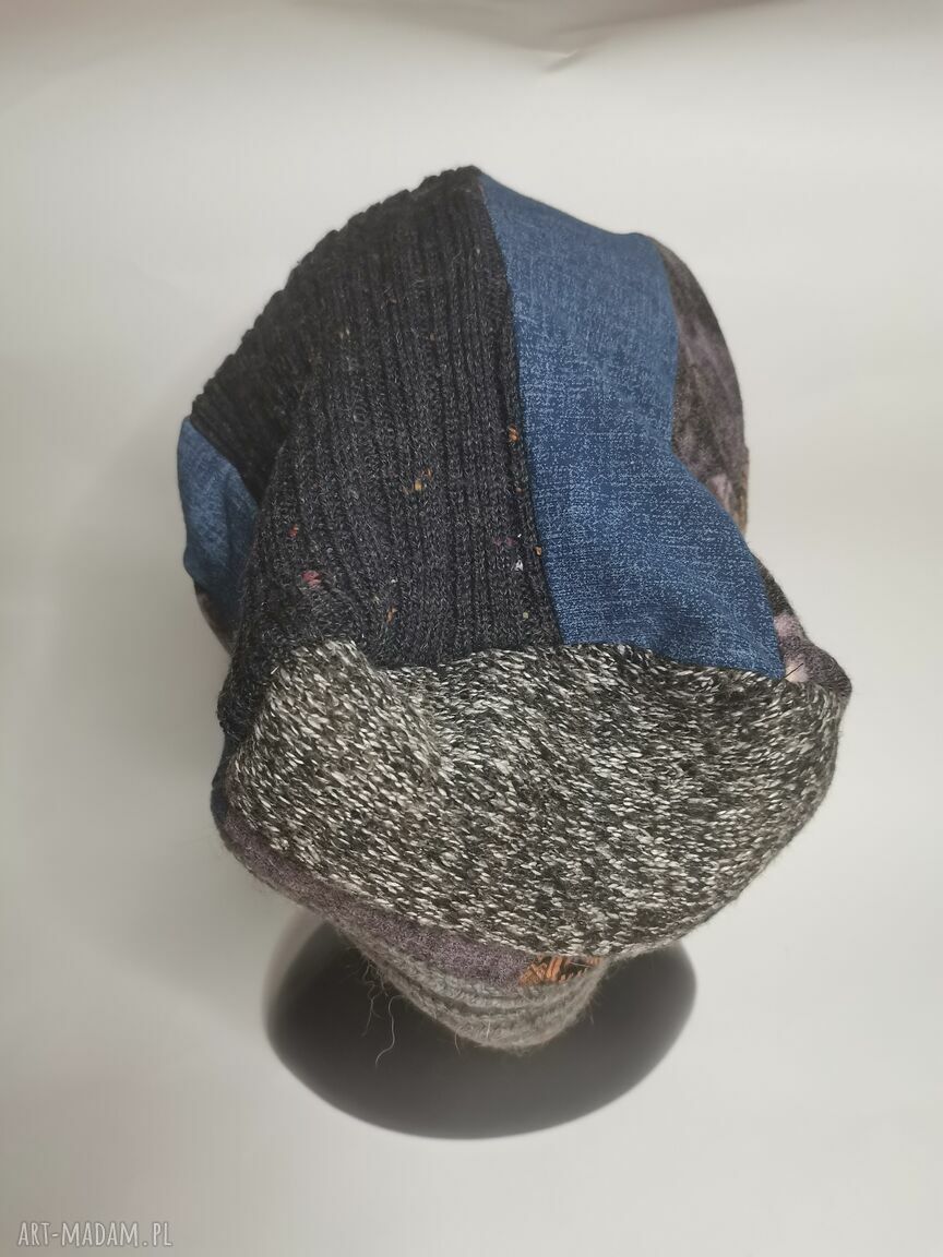 Czapka damska patchworkowa boho - kolorowe frędzle na podszewce (rozmiar uniwersalny)