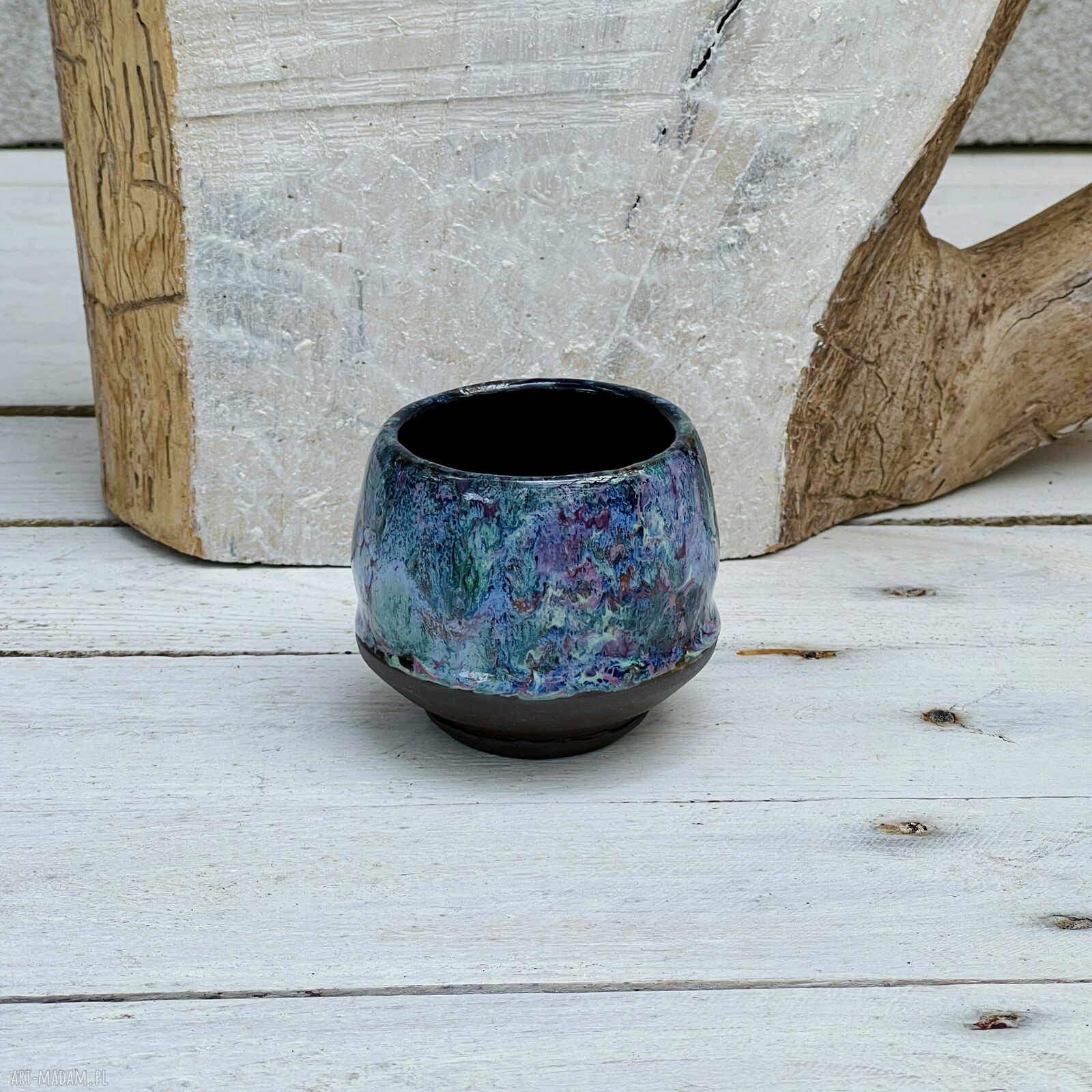 Czarka ceramiczna multikolor - rękodzieło do espresso i zielonej herbaty