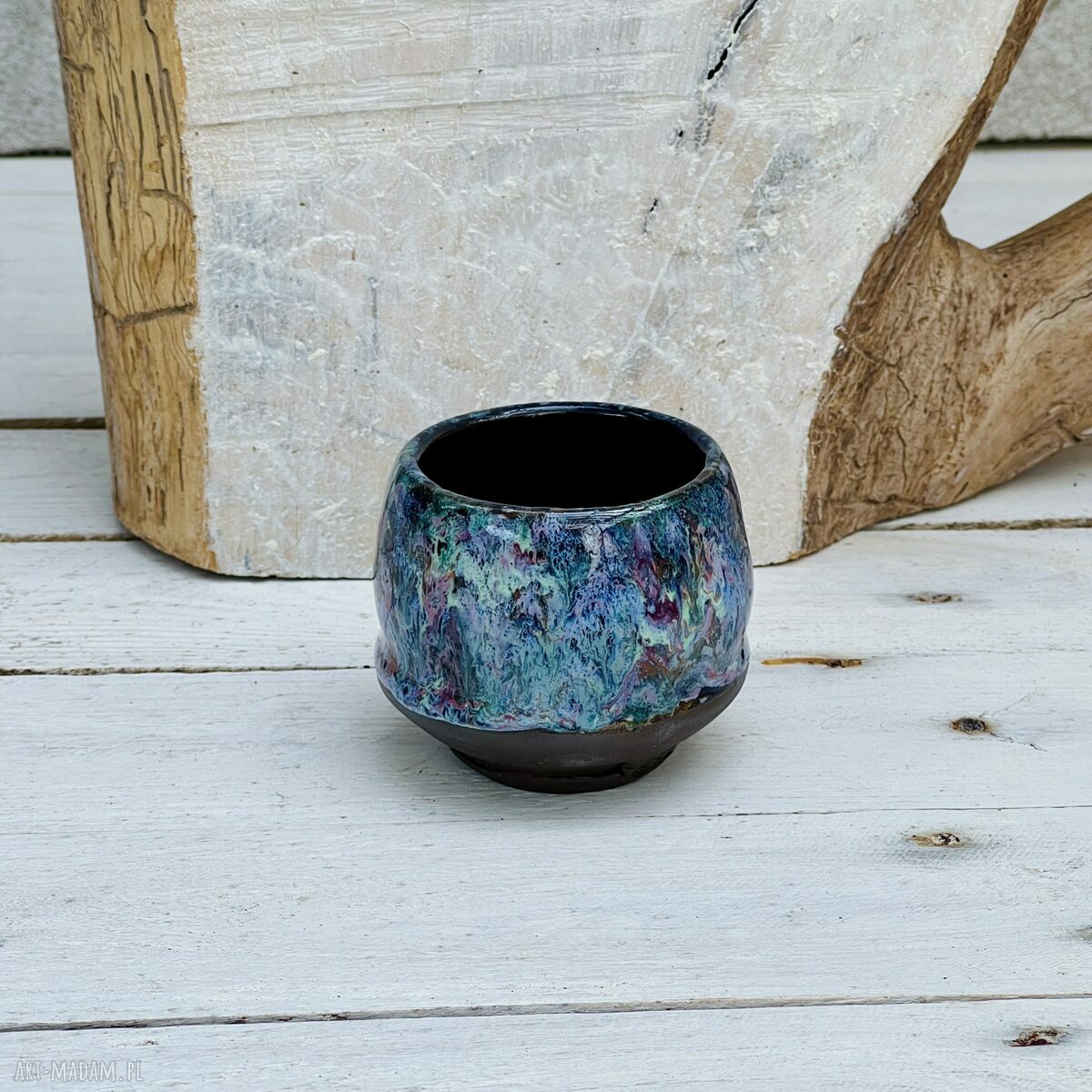 Czarka ceramiczna multikolor - rękodzieło do espresso i zielonej herbaty