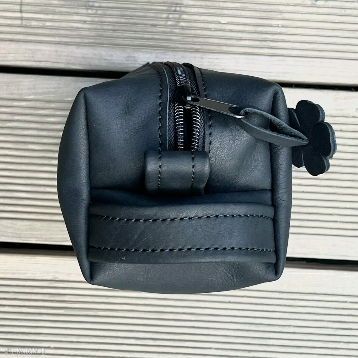 kosmetyczki: Czarna kosmetyczka skórzana duża. Ręcznie wykonane