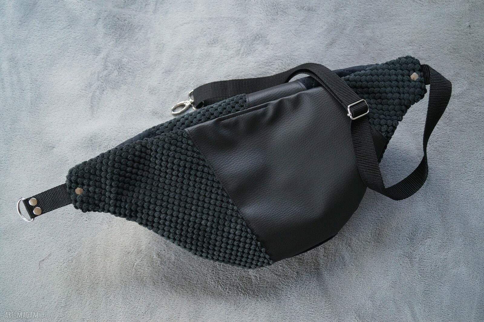 Czarna patchworkowa nerka XXL - nerkoplecak mini plecak handmade