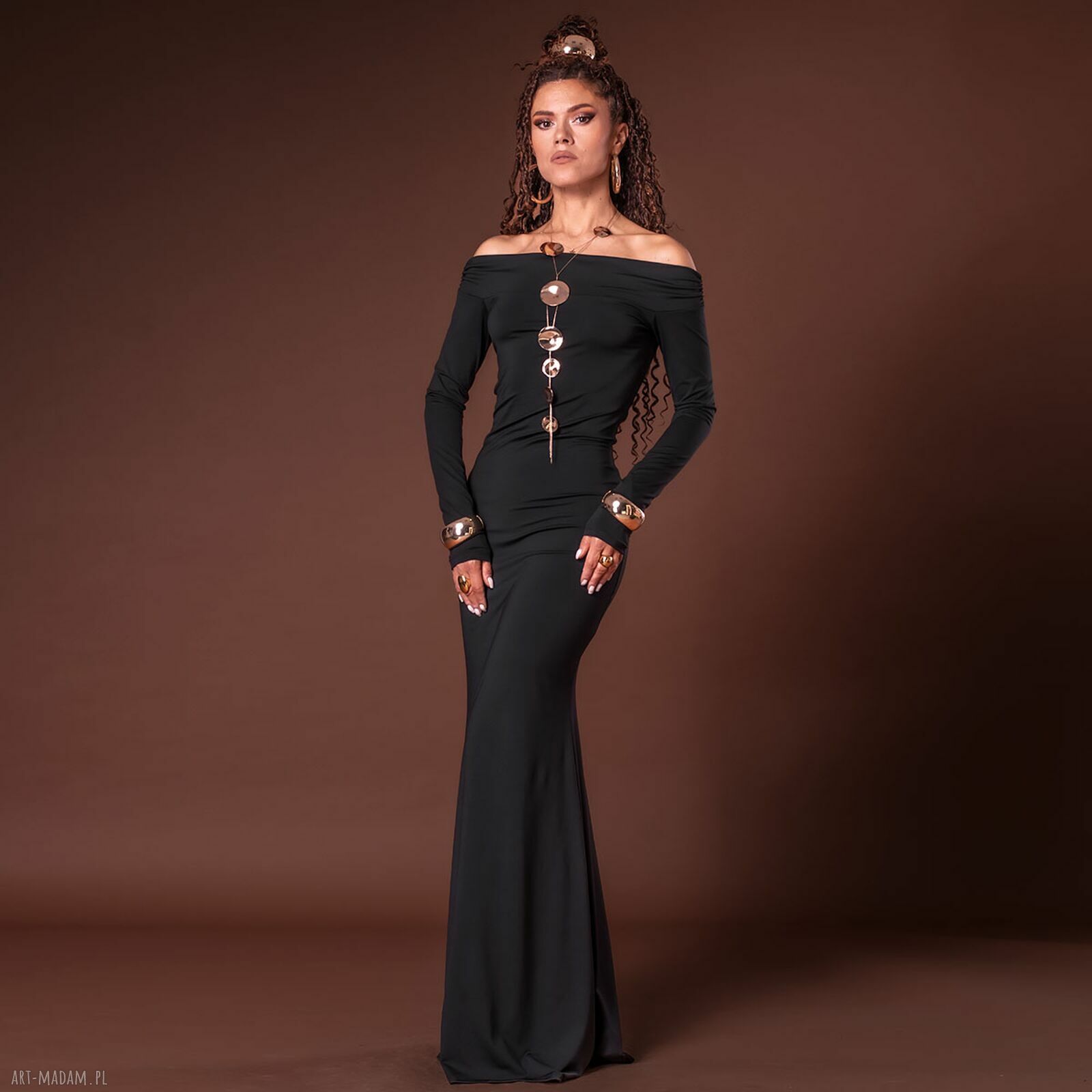 Czarna suknia maxi Julia Maxi Black - elegancka i wygodna