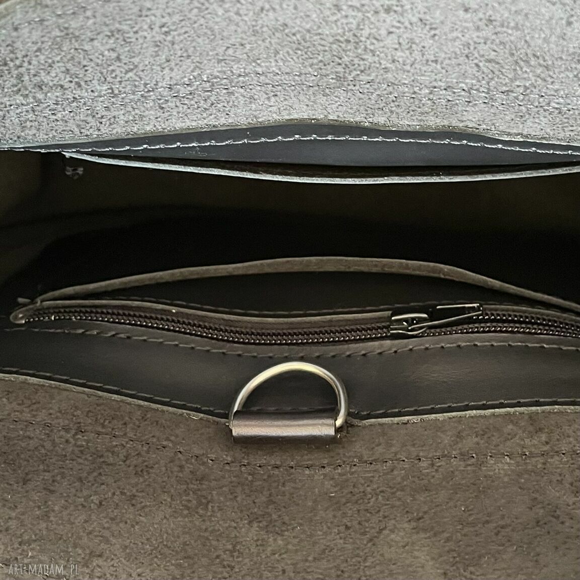 na ramię: Czarna torba skórzana na ramie. Ręczne wykonanie