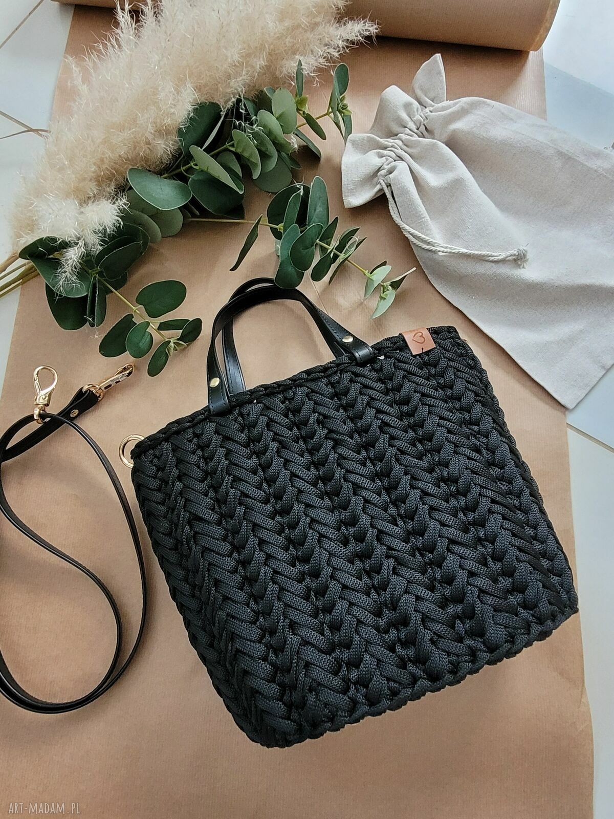 Czarna pleciona torebka handmade do pracy - Business Woman