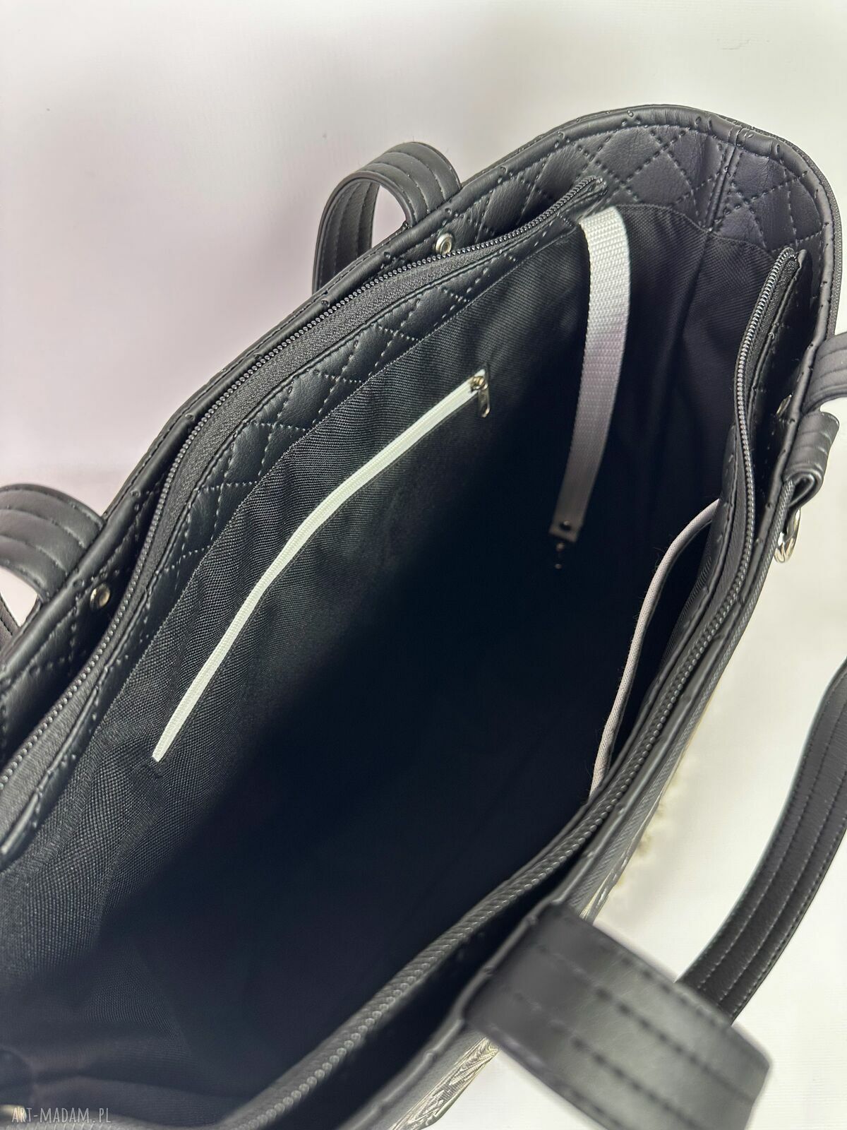 Czarna torebka shopper z kosmetyczką - wzór Zodiak Ryby