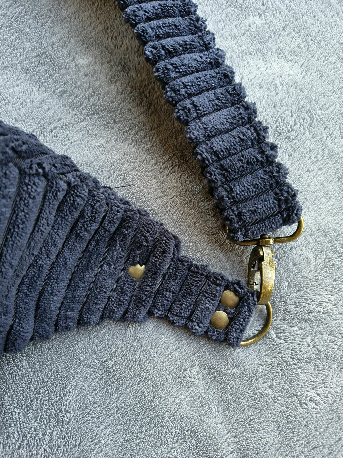 Ręcznie robiona nerka damska - praktyczna saszetka handmade