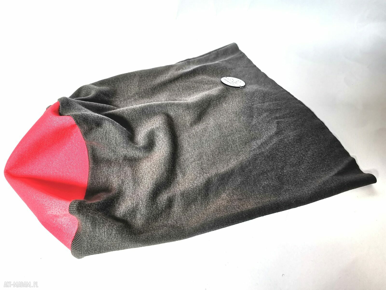 Czarna czapka wiosenna unisex etno boho bez podszewki - rozmiar uniwersalny