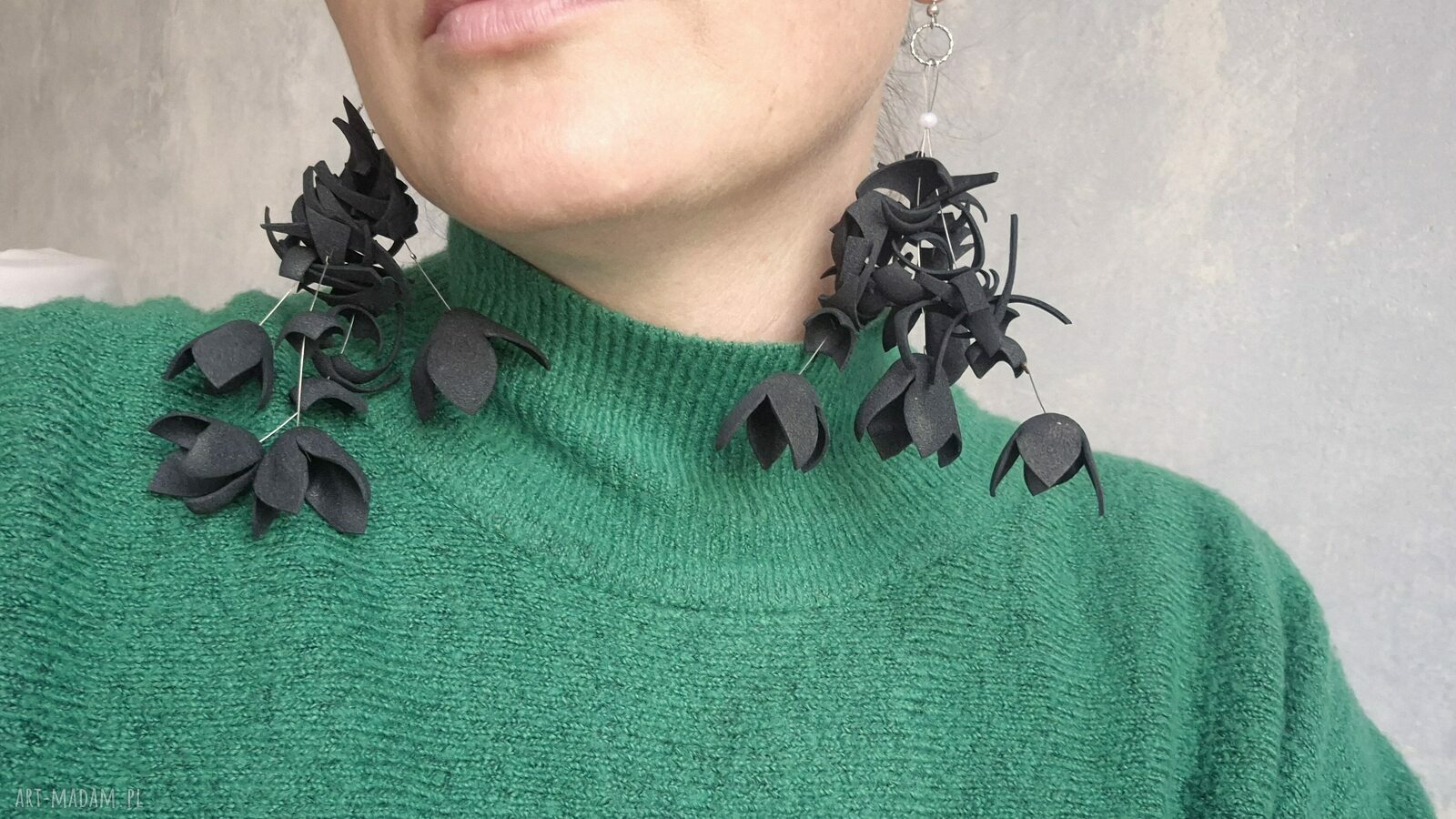 Kolczyki czarne długie kwiaty boho - styl Frida
