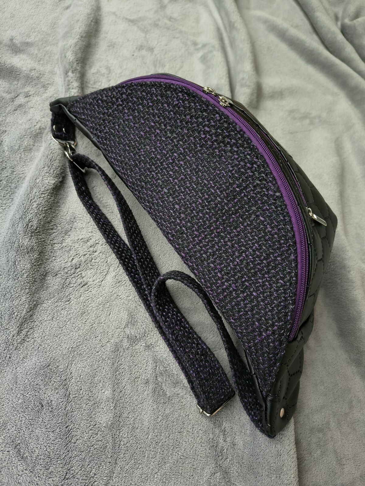 Czarno-fioletowa nerka XXL - pojemna saszetka handmade