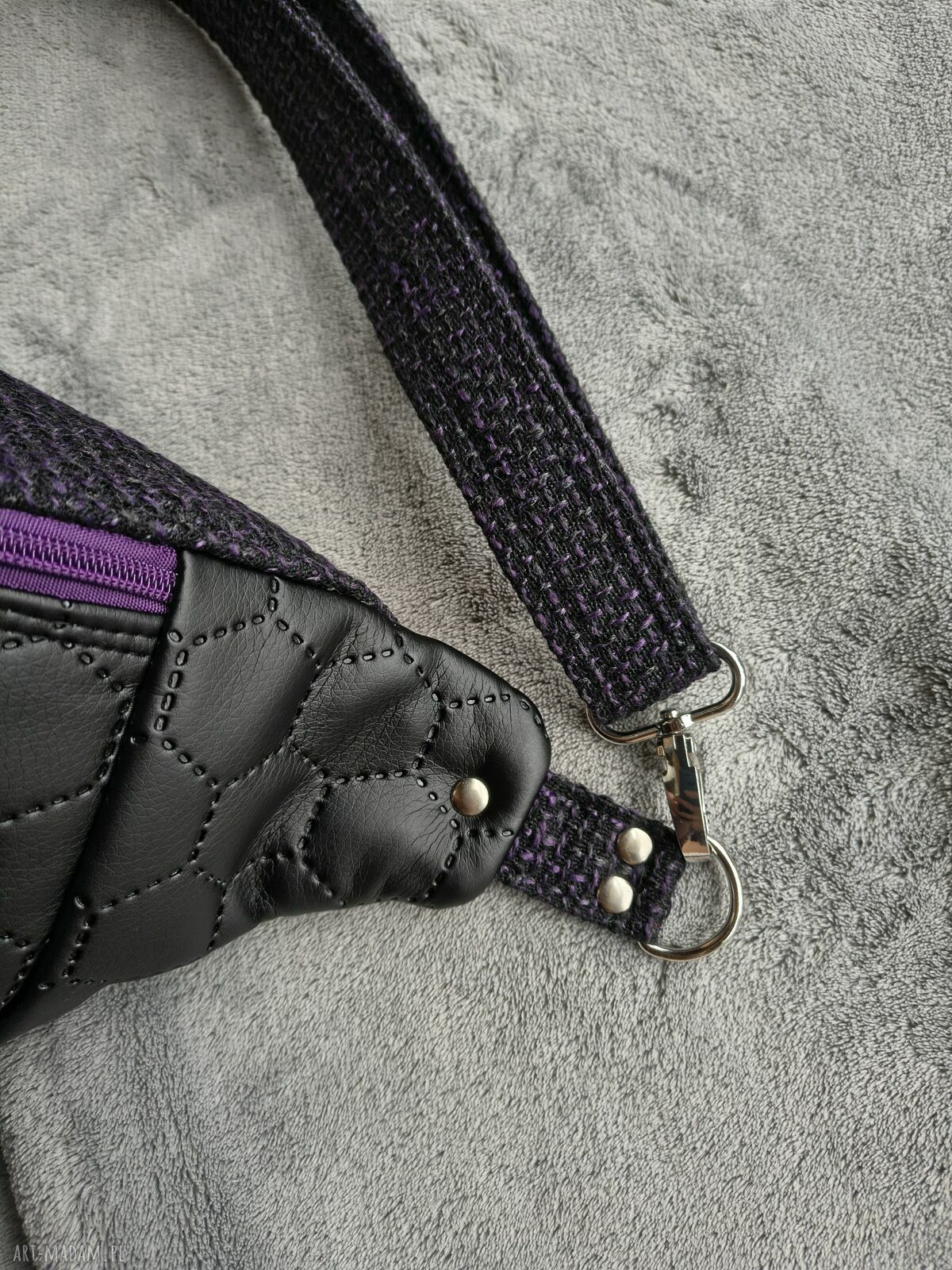 Czarno-fioletowa nerka XXL - pojemna saszetka handmade