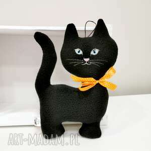 czarny kot z polaru kot na szczęście maskotka dla dziecka