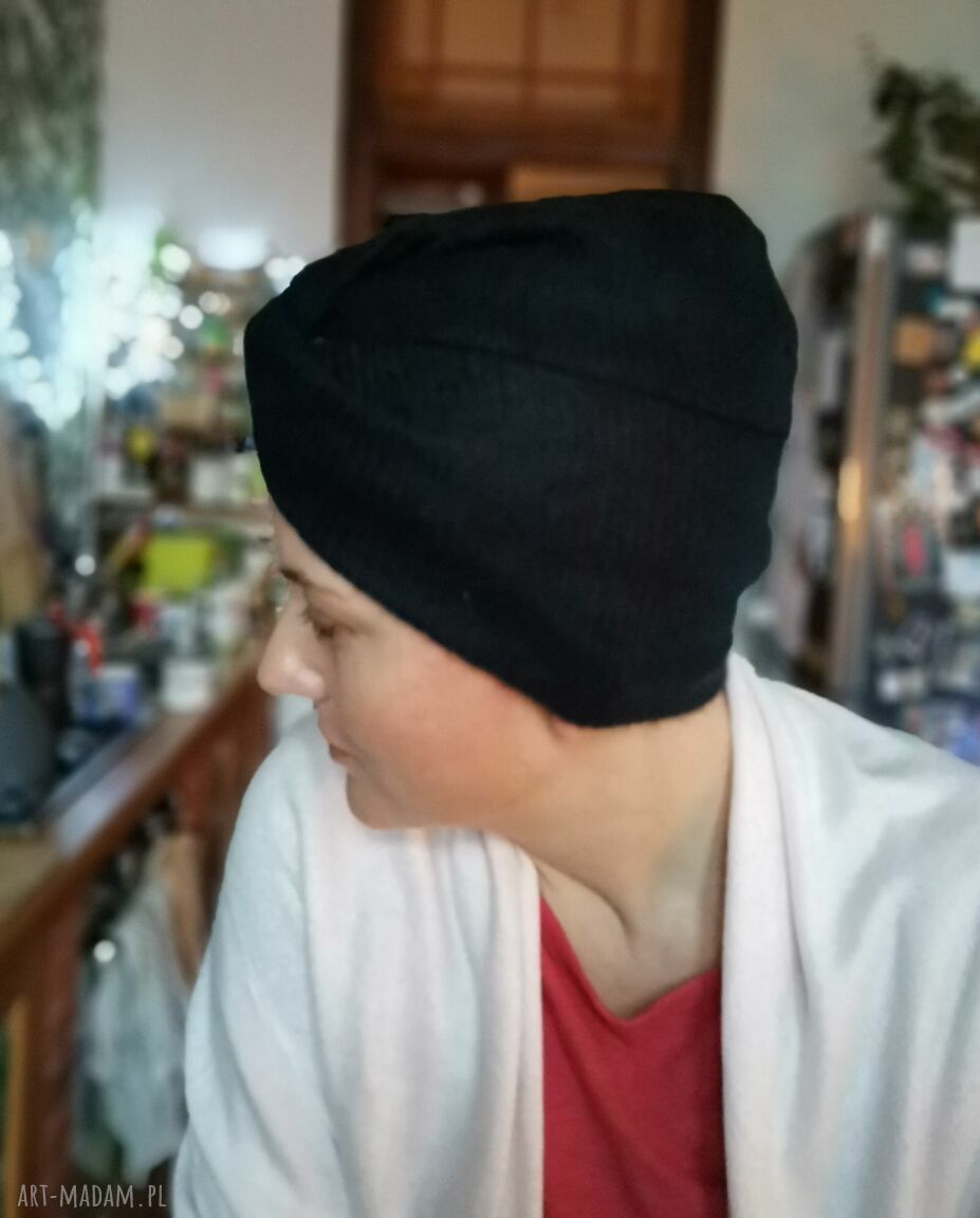 Czarny milutki turban - czapka boho z dwoma sposobami noszenia (rozmiar uniwersalny)