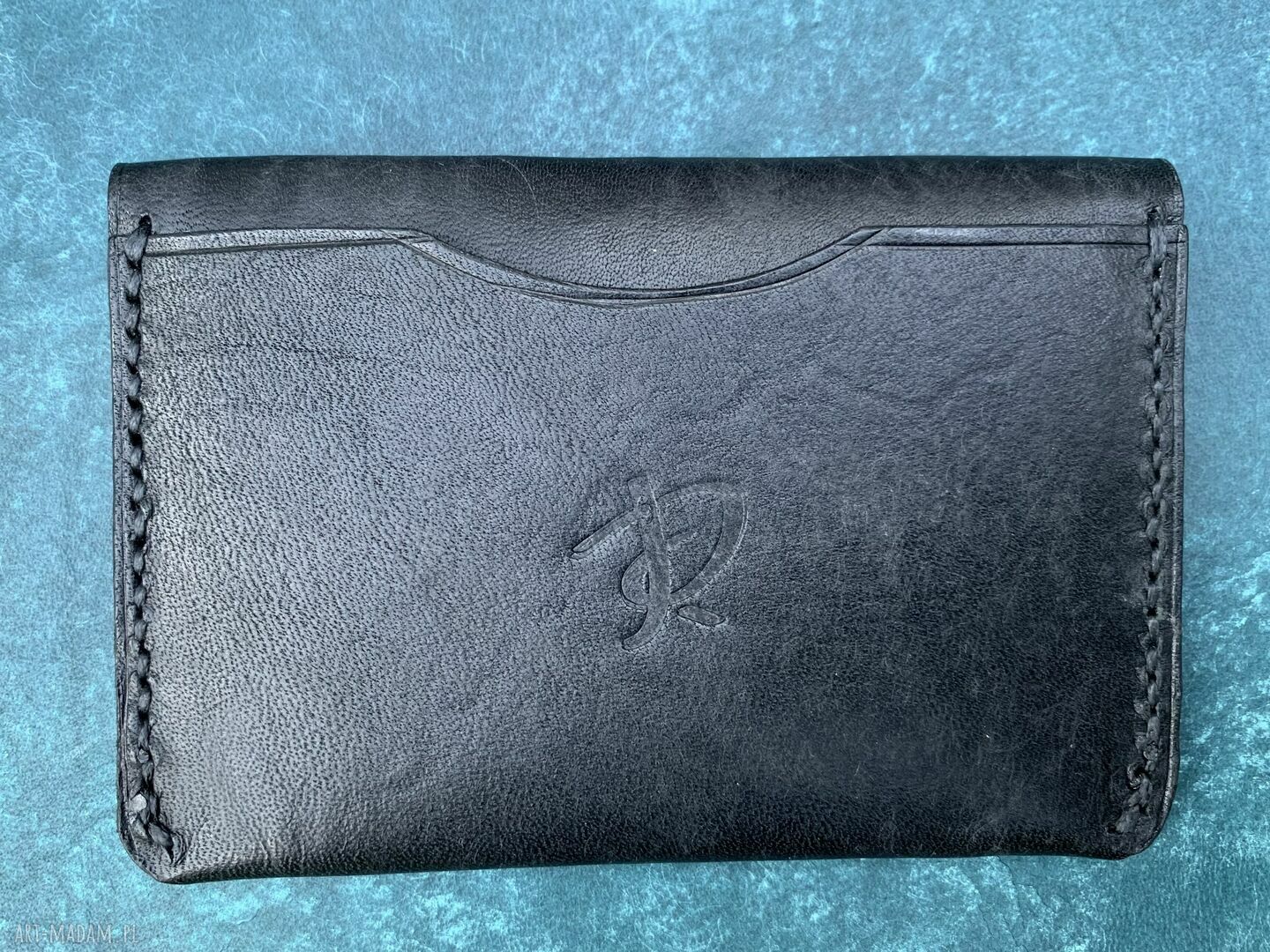 portfele: Czarny minimalistyczny portfelik ze skóry ręcznie uszyty. Handmade