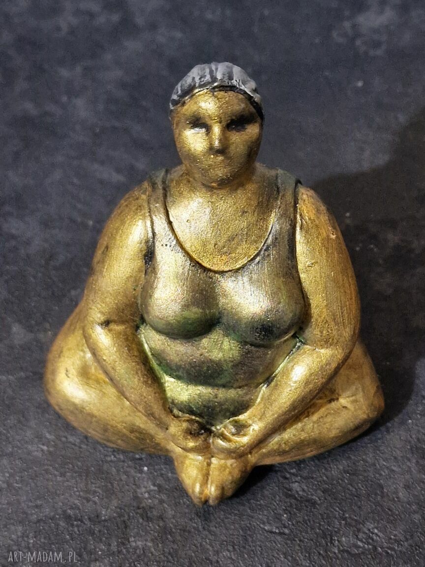 Czas relaksu z... Karoliną - rzeźba z gipsu (figurkaa kobiety) - prezent handmade