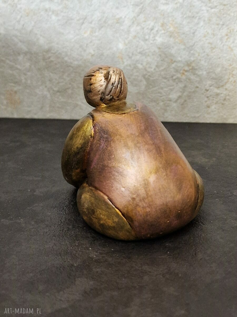 Czas relaksu z... Anetą - rzeźba z gipsu (yoga)