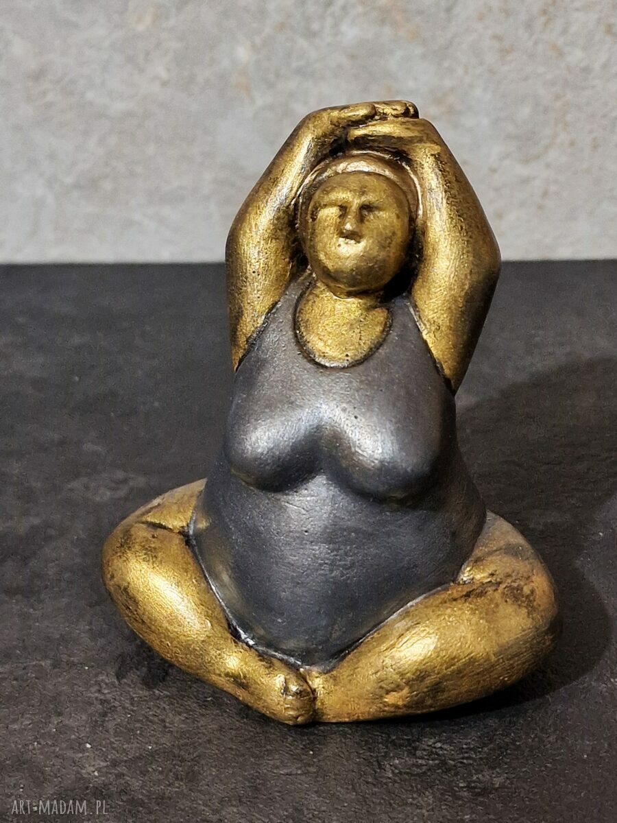 Czas relaksu z Mileną - rzeźba z gipsu kobieta, 8,8 cm