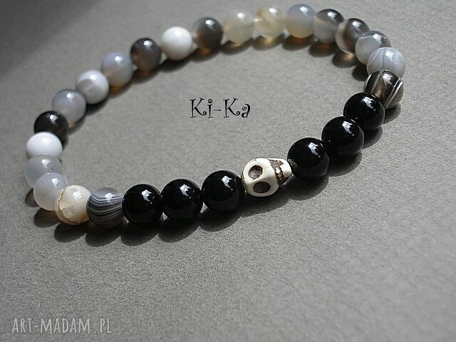 Mens cream scull 2 Hand Made