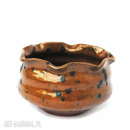 Czereśniówka - ceramiczna miseczka handmade z pofalowanym brzegiem jak kwiat