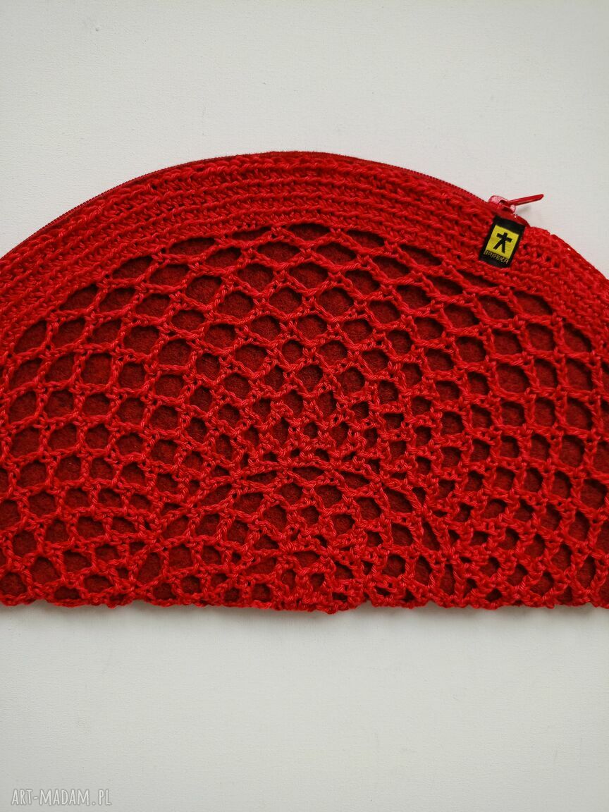 Czerwona ażurowa kopertówka do ręki 41x21 cm - handmade