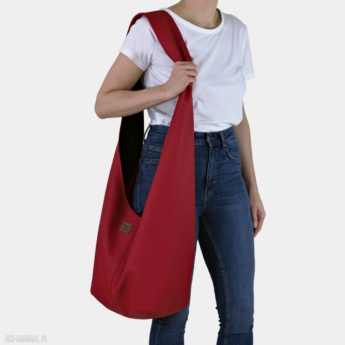 Czerwona torba hobo w stylu boho - Long Boogi Bag do noszenia przez ramię