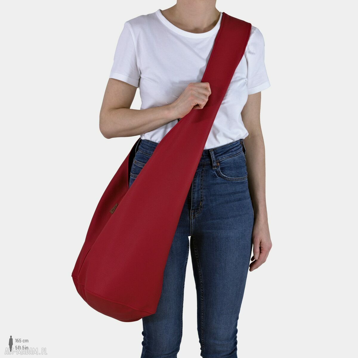 Czerwona torba hobo w stylu boho - Long Boogi Bag do noszenia przez ramię
