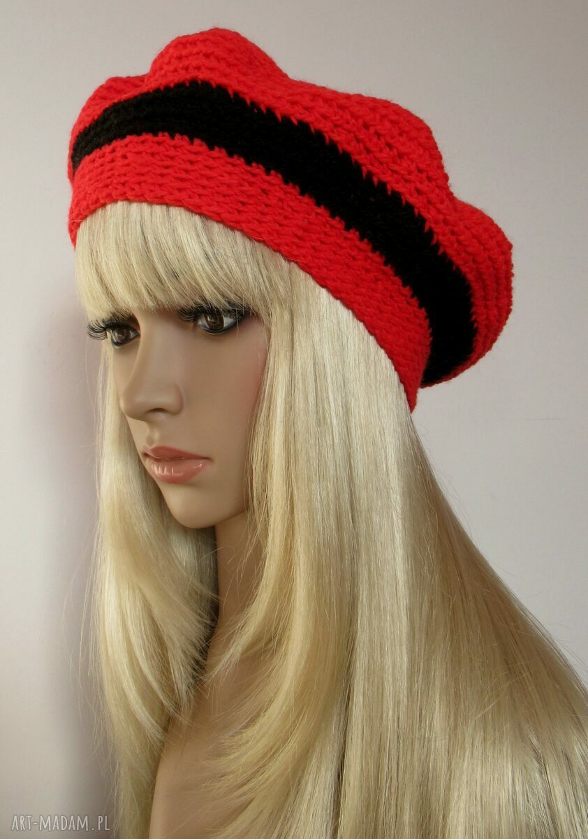 Czerwono-czarny beret z kokardkami - handmade