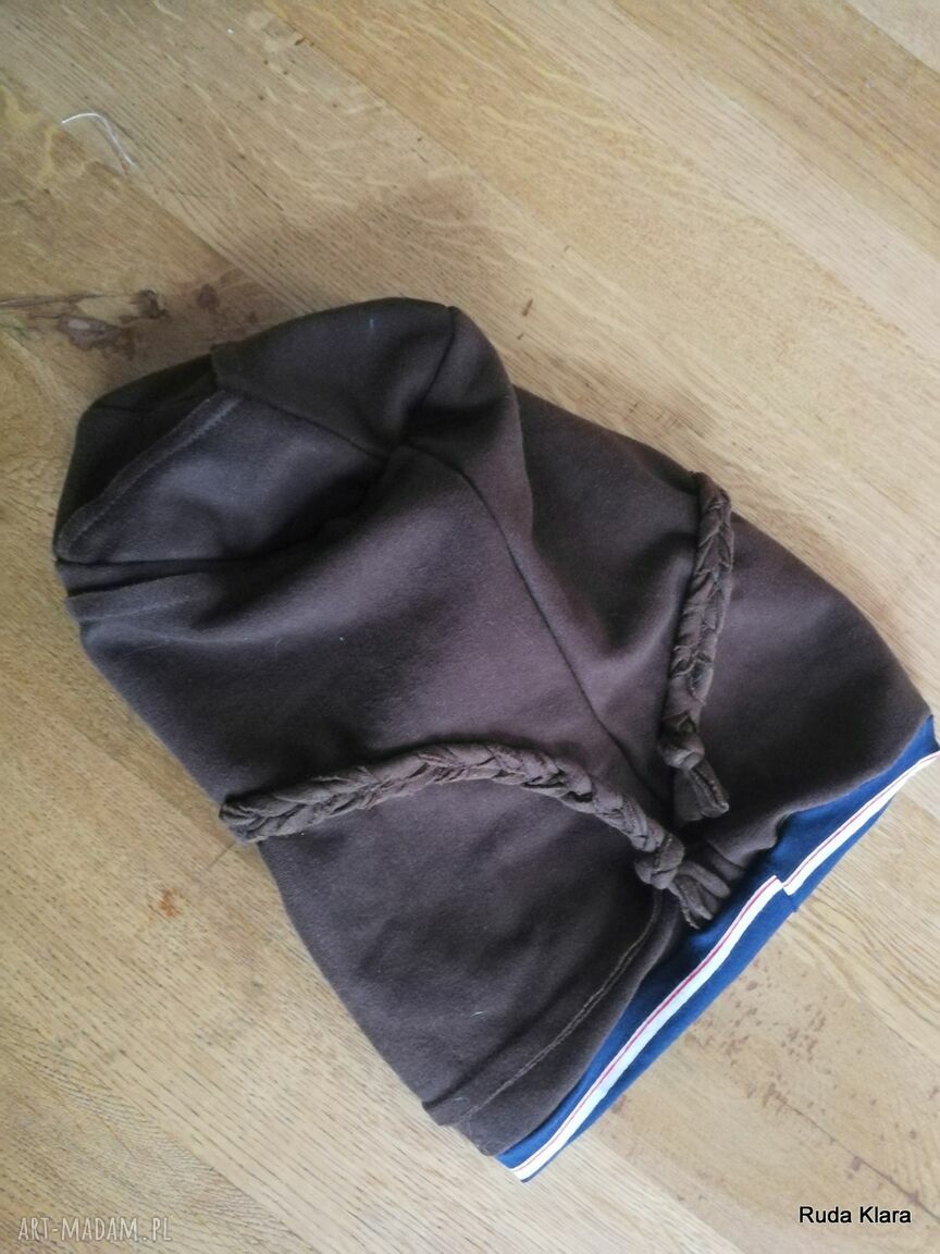 Brązowa czapka damska na podszewce - ręcznie robiona z lekką rozciągliwością (58 cm)