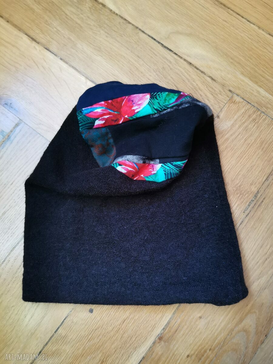 Czapka damska patchwork na podszewce - rozmiar uniwersalny