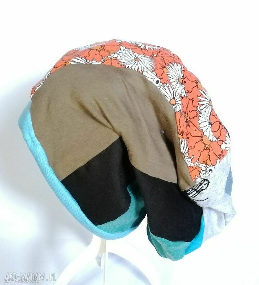 Czapka damska patchworkowa boho z dresówki - długa na podszewce