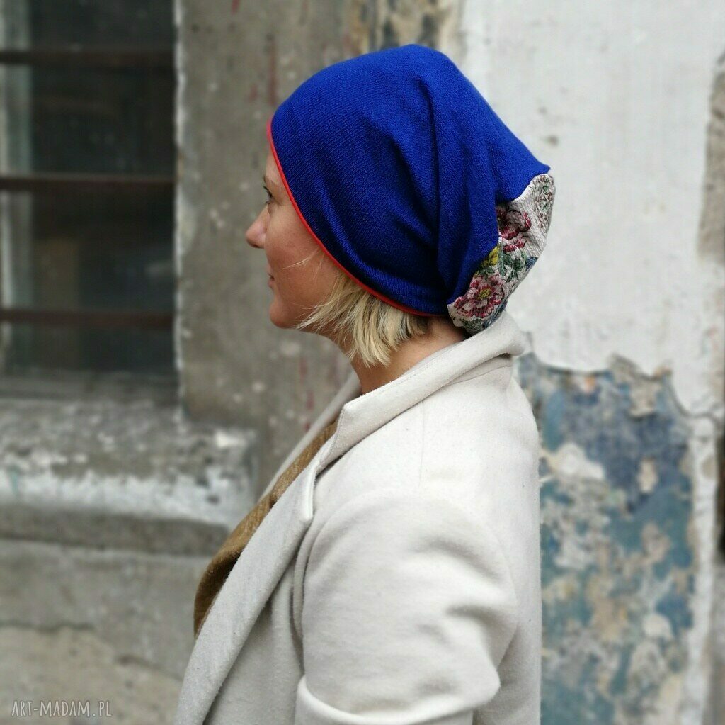 Czapka damska przejściowa Smerfetka na podszewce w turbanowym stylu